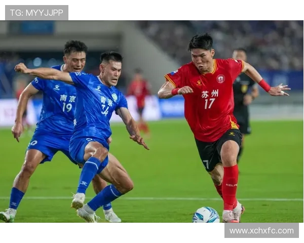 南京足球队在最新足球状态排行榜中荣登第十名展现出强劲实力与潜力 南京足球队在最新足球状态排行榜中荣登第十名展现出强劲实力与潜力