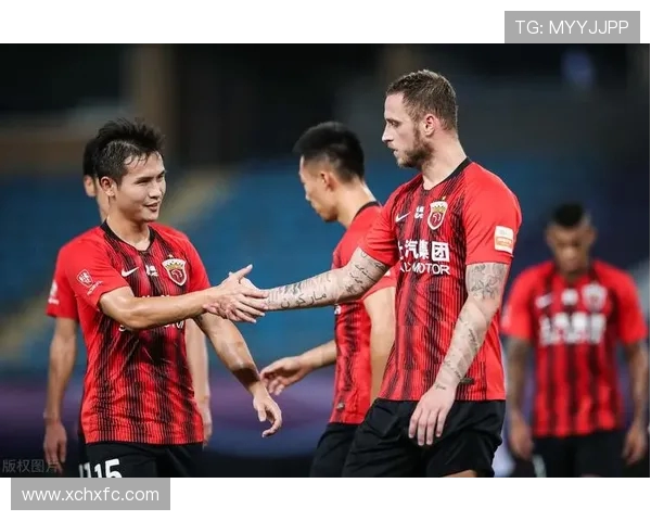 伊朗与阿曼足球赛激战正酣最终结果揭晓引发球迷热议